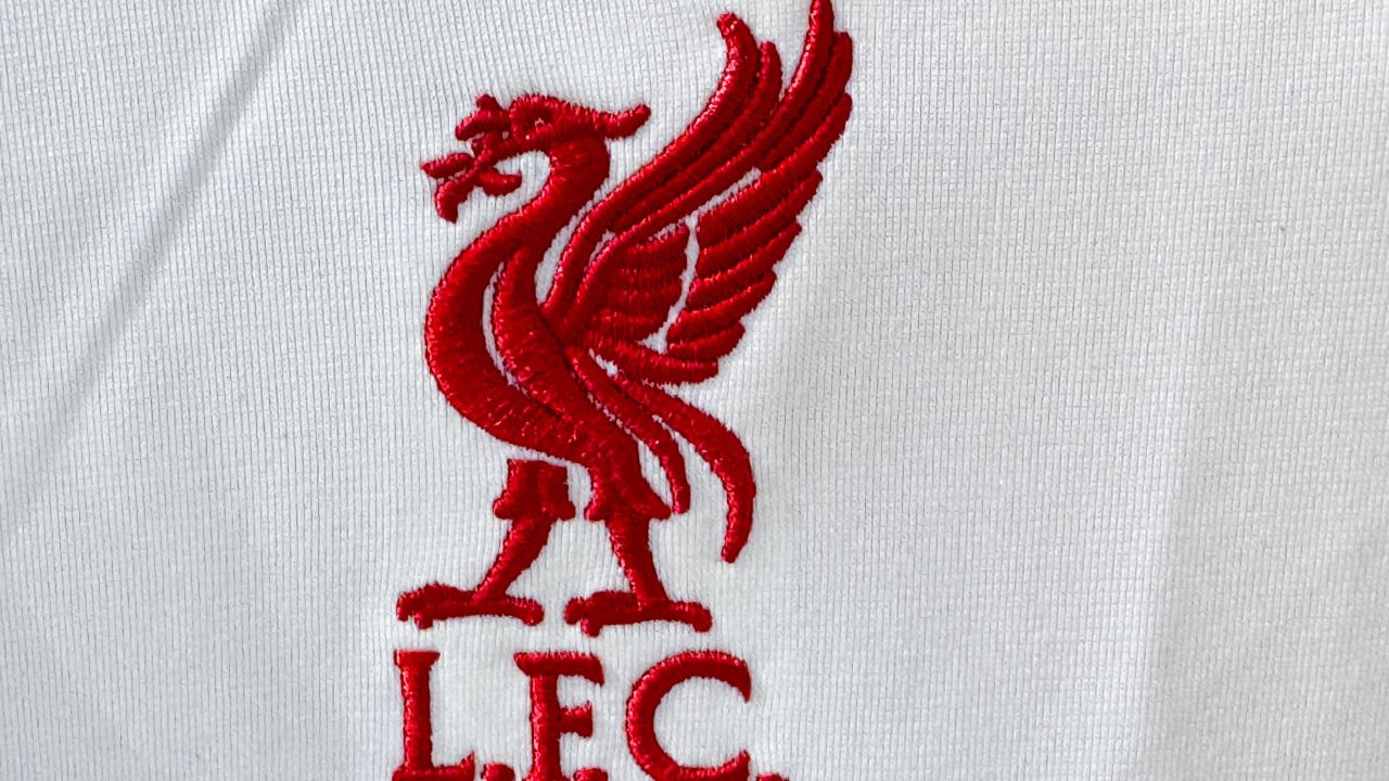 record-absolut-la-liverpool!-700%-mai-multe-tricouri-vandute-decat-anul-trecut-|-sport.ro