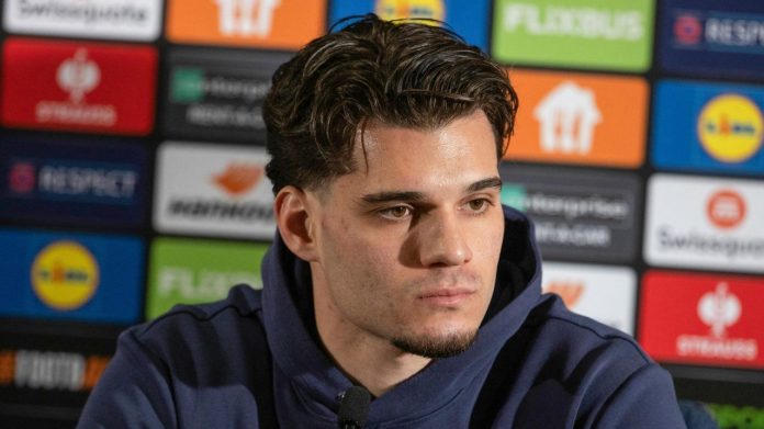 adrian-ilie-il-sfatuieste-pe-ianis-hagi:-eu-nu-m-as-duce-acolo-|-sport.ro