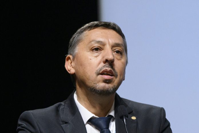 ministrul-educatiei,-mesaj-despre-burse-la-adunarea-consiliului-national-al-elevilor