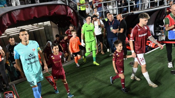 rapid-uta-2-0,-acum,-pe-sportro!-alex-dobre-marcheaza!-giulestenii-sunt-de-neoprit-|-sport.ro