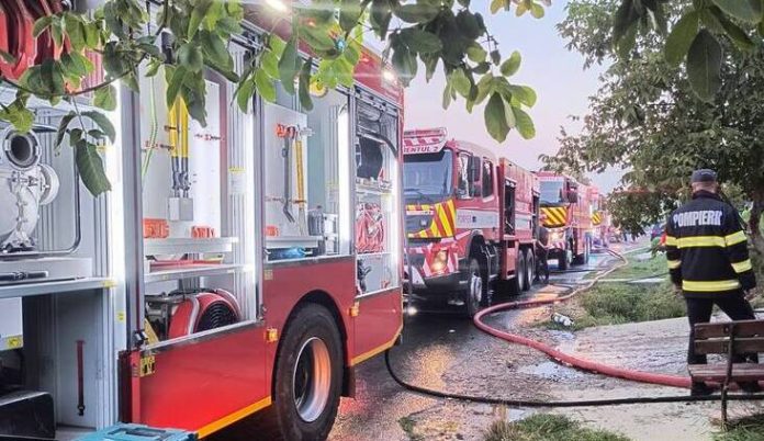 incendiu-devastator-in-ciurea!-doua-case-si-patru-anexe-au-fost-cuprinse-de-flacari