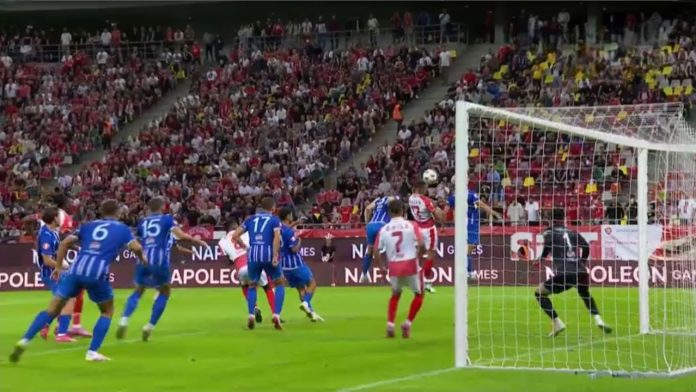 dinamo-–-farul-1-0,-acum-pe-sportro!-cainii-deschid-scorul-|-sport.ro