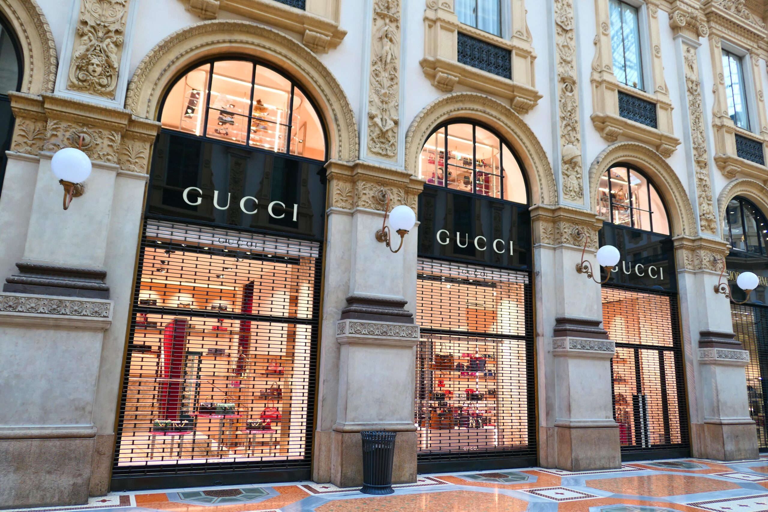 uniunea-europeana-a-amendat-gucci-si-alte-doua-branduri-de-lux-pentru-fixarea-preturilor-–-hotnews.ro