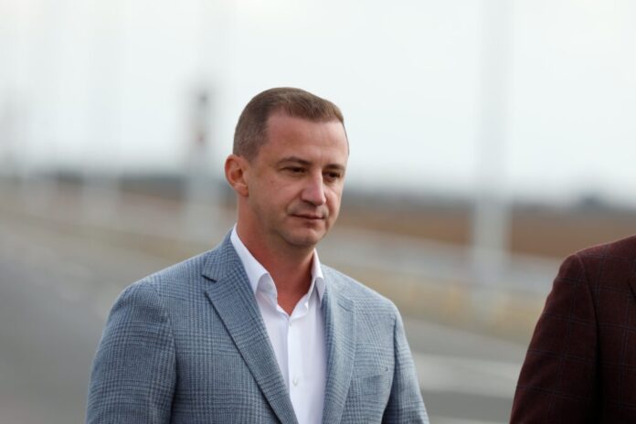 simonis-sustine-ca-unii-sefi-din-primaria-timisoara-incearca-sa-blocheze-construirea-stadionului