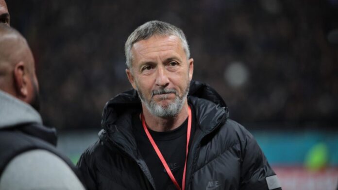 mm-stoica-a-facut-anuntul:-un-jucator-de-la-fcsb-e-out!-|-sport.ro