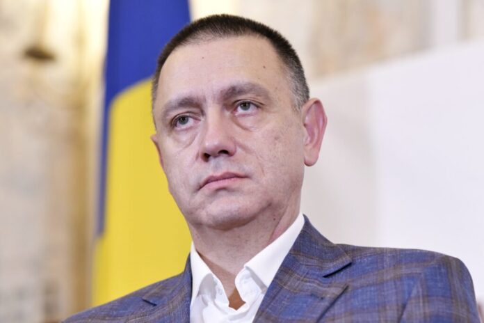 mihai-fifor,-atac-la-nicusor-dan:-armata-romaniei-nu-face-zgomot,-dar-cere-respect