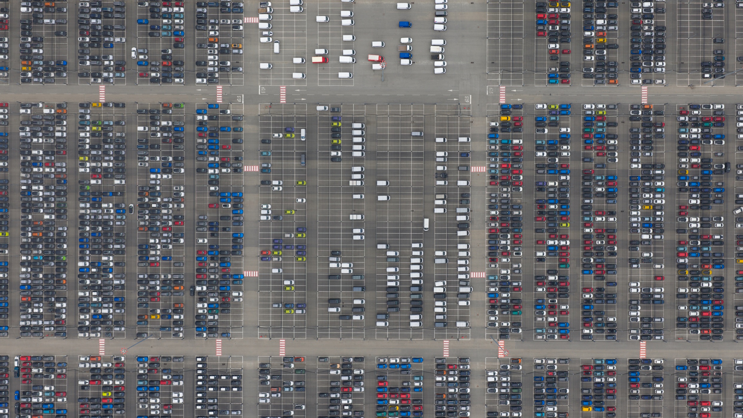 ne-fuge-pamantul-de-sub-picioare-presiune-maxima-pe-bruxelles-inainte-de-marele-anunt-privind-industria-auto-–-hotnews.ro