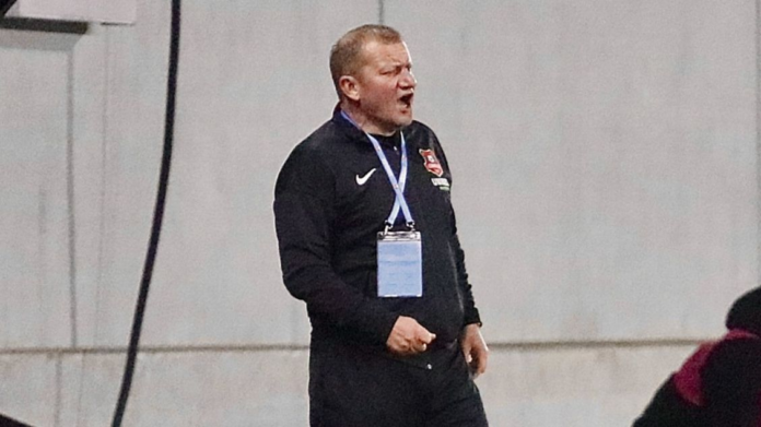 dorinel-munteanu-s-a-dat-in-spectacol!-ce-a-facut-la-primul-meci-ca-antrenor-la-hermannstadt-|-sport.ro